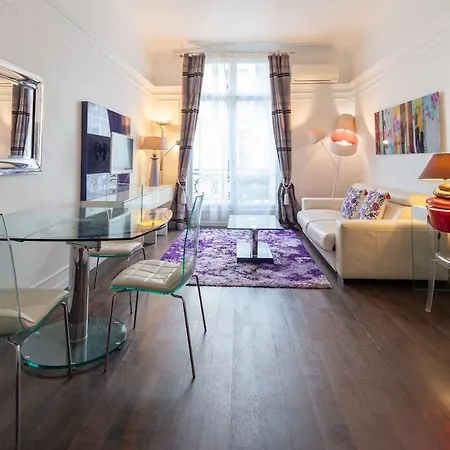 Апартаменты Champs Elysees